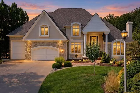 13726 Goodman St, Overland Park, KS 66223
