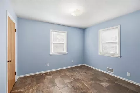Bedroom - 11615 E 38 St, Independence, MO 64052 photo 2 of 4