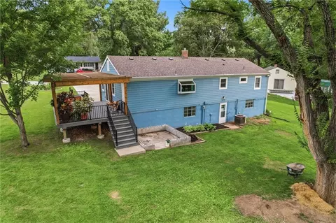 Exterior - 11615 E 38 St, Independence, MO 64052 photo 7 of 7