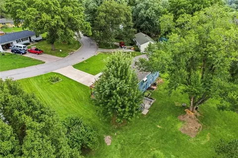 View/Area - 11615 E 38 St, Independence, MO 64052 photo 2 of 4