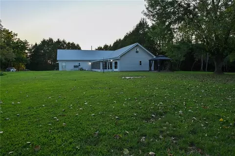 Exterior - 14143 S 2875 Rd, Walker, MO 64790 photo 10 of 16