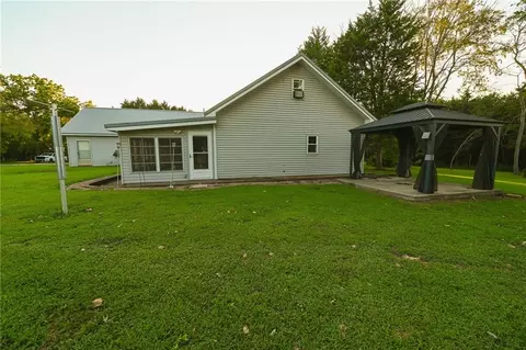 Exterior - 14143 S 2875 Rd, Walker, MO 64790 photo 6 of 16