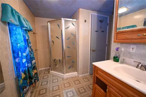 Bath - 14143 S 2875 Rd, Walker, MO 64790 photo 1 of 1