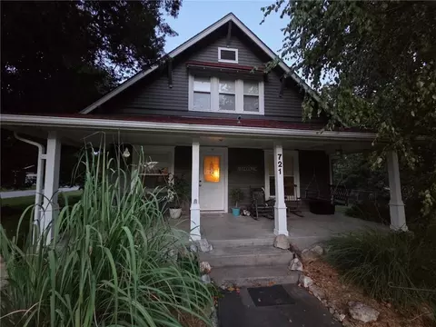 721 N Broadway St, Lacygne, KS 66040