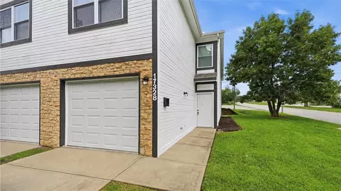 Exterior - 17322 E Susquehanna Dr, Independence, MO 64056 photo 3 of 3