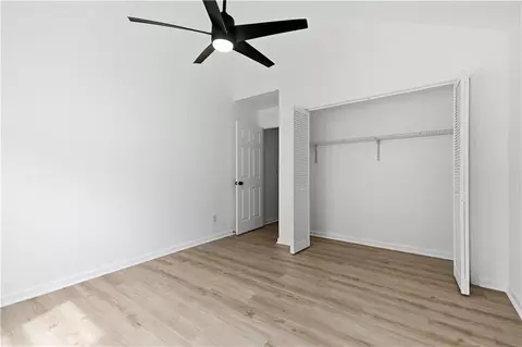 Bedroom - 17322 E Susquehanna Dr, Independence, MO 64056 photo 1 of 8