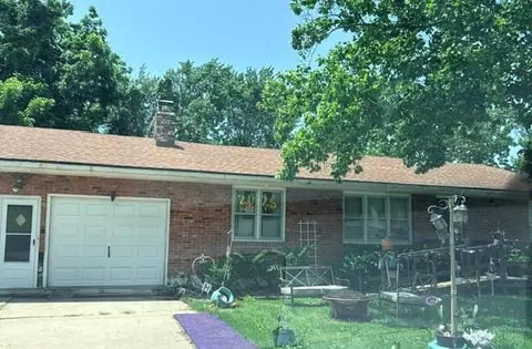 5604 Cambridge Ext, Kansas City, MO 64129