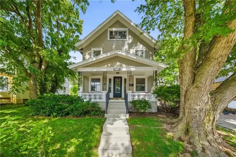4605 State Line Rd, Kansas City, MO 64112