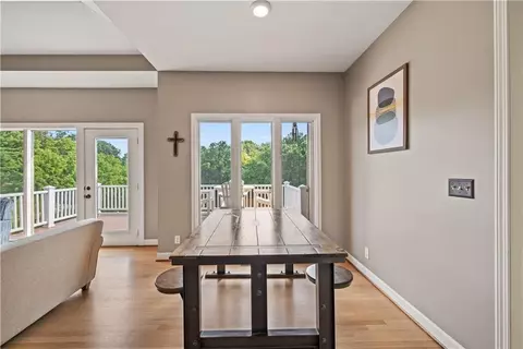 Dining - 609 NE Persimmon Cir, Lees Summit, MO 64064 photo 2 of 2