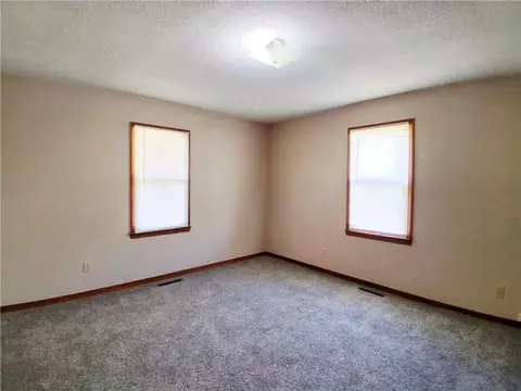 Bedroom - 1017 E 14th St, Pittsburg, KS 66762 photo 4 of 4