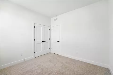 Bedroom - 20624 Barker St, Spring Hill, KS 66083 photo 4 of 6