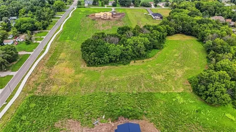 1007 N Ward Rd, Raymore, MO 64083 photo 15