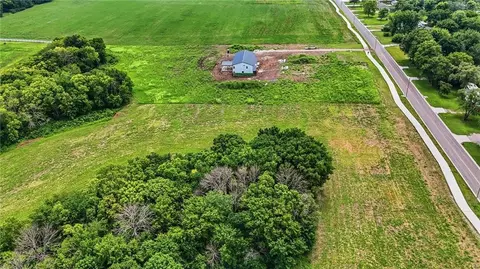 1007 N Ward Rd, Raymore, MO 64083 photo 3