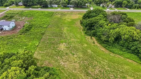 1007 N Ward Rd, Raymore, MO 64083 photo 12