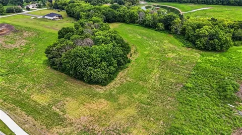 1007 N Ward Rd, Raymore, MO 64083 photo 16