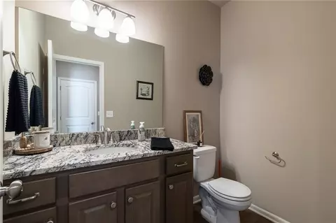 Bath - 27407 E Sycamore St, Lees Summit, MO 64086 photo 3 of 3