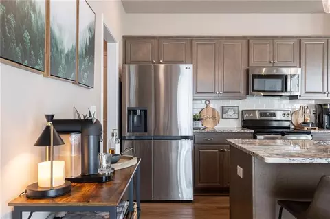 Kitchen - 27407 E Sycamore St, Lees Summit, MO 64086 photo 6 of 6
