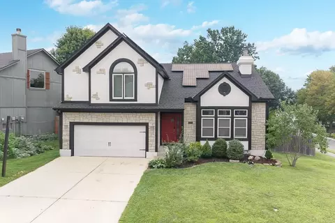 21206 W 55th Ter, Shawnee, KS 66218