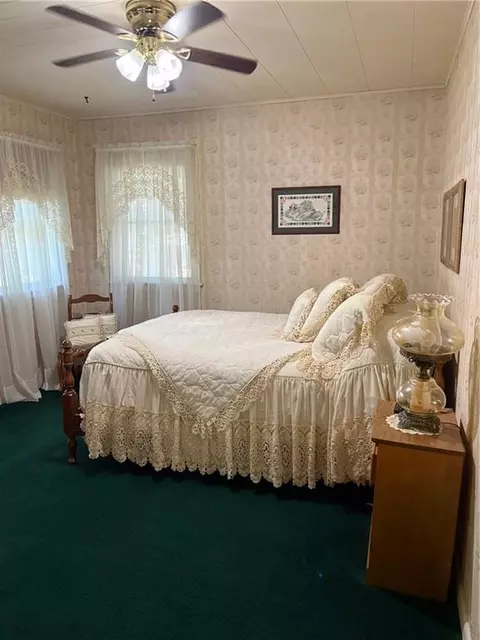 Bedroom - 1024 N 17th Pl, Independence, KS 67301 photo 3 of 4