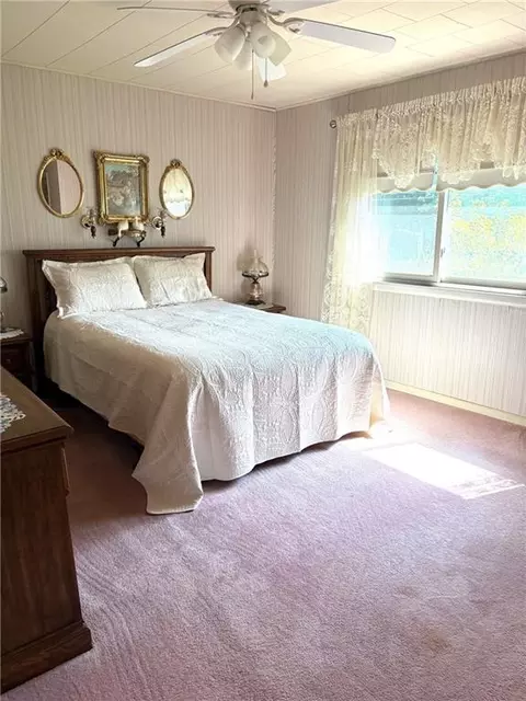 Bedroom - 1024 N 17th Pl, Independence, KS 67301 photo 2 of 4