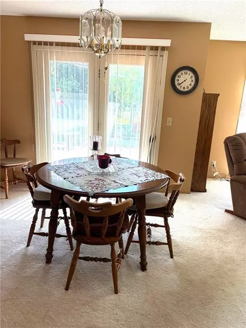 Dining - 1024 N 17th Pl, Independence, KS 67301 photo 1 of 1