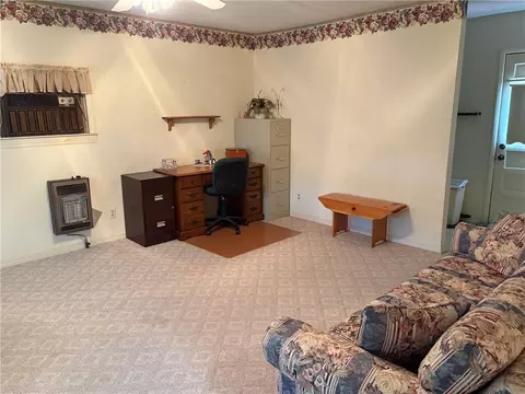 Living - 1024 N 17th Pl, Independence, KS 67301 photo 2 of 2
