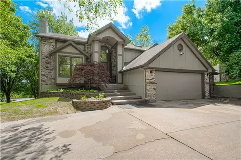 11101 NW 55th St, Kansas City, MO 64152