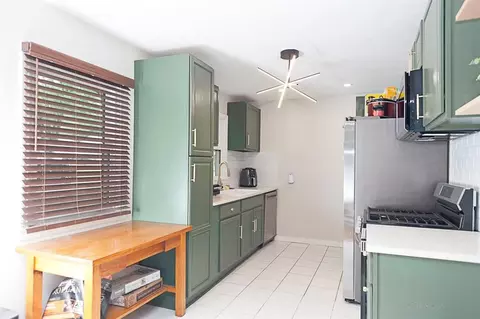 Kitchen - 10813 E 58th Ter, Raytown, MO 64133 photo 6 of 6