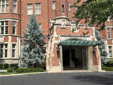 5049 Wornall Rd #1-E, Kansas City, MO 64112