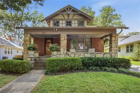 6412 Mcgee St, Kansas City, MO 64113