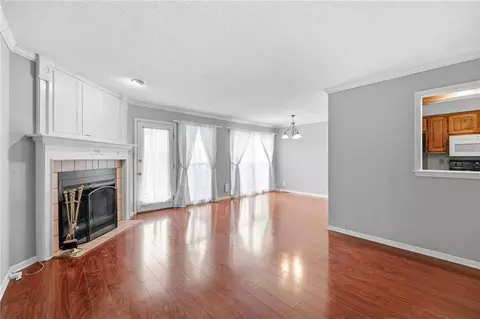 7460 Nall Ave, Prairie Village, KS 66208