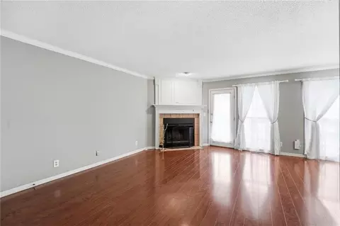 7460 Nall Ave, Prairie Village, KS 66208