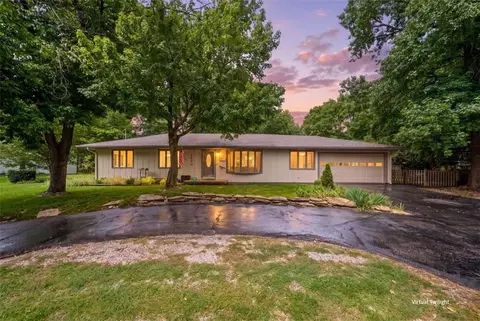 7200 W 83rd St, Overland Park, KS 66204