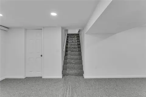 Entry Way - 2009 Learnard Ave, Lawrence, KS 66046 photo 7 of 7