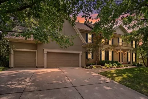 5303 NW 60th Ter, Kansas City, MO 64151