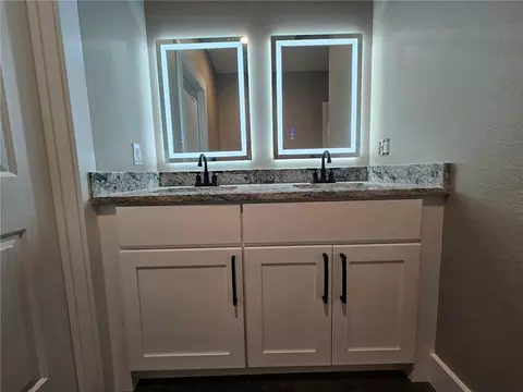 Bath - 759 E 643rd Ave, Arma, KS 66712 photo 1 of 7