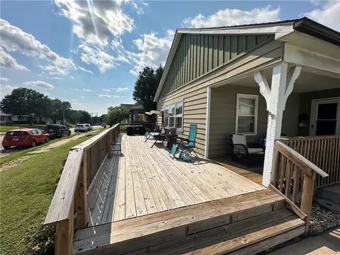 Exterior - 2425 Olive St, Saint Joseph, MO 64507 photo 2 of 12
