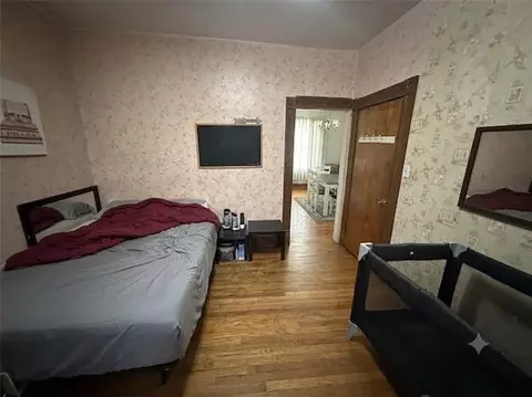 Bedroom - 2425 Olive St, Saint Joseph, MO 64507 photo 5 of 5