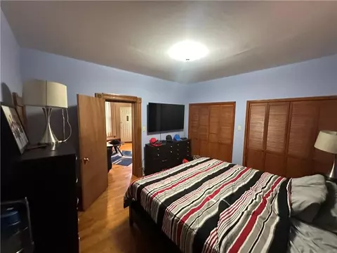 Bedroom - 2425 Olive St, Saint Joseph, MO 64507 photo 3 of 5