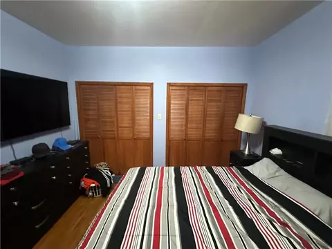 Bedroom - 2425 Olive St, Saint Joseph, MO 64507 photo 2 of 5