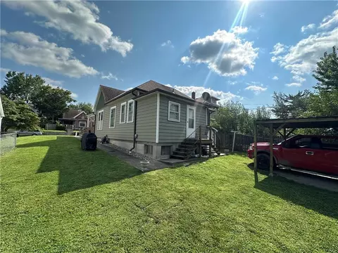 Exterior - 2425 Olive St, Saint Joseph, MO 64507 photo 10 of 12