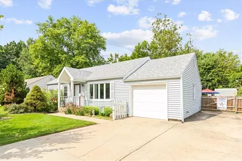 6322 Lowell Ave, Merriam, KS 66202
