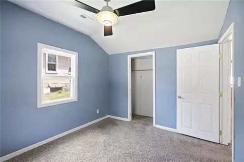 Bedroom - 2015 S Ash Ave, Independence, MO 64052 photo 5 of 6