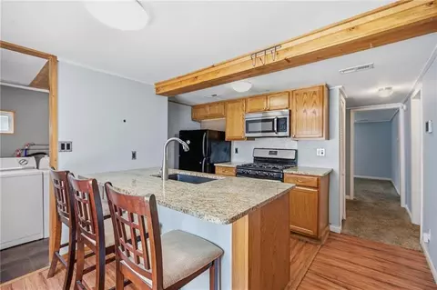 Kitchen - 2015 S Ash Ave, Independence, MO 64052 photo 3 of 3