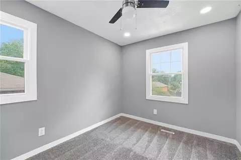 Bedroom - 16916 Hart Ave, Independence, MO 64055 photo 5 of 11