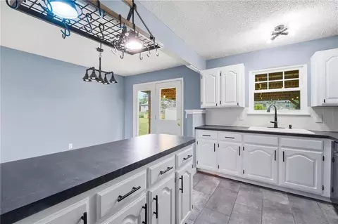 Kitchen - 16916 Hart Ave, Independence, MO 64055 photo 2 of 4