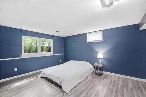 Bedroom - 16916 Hart Ave, Independence, MO 64055 photo 8 of 11
