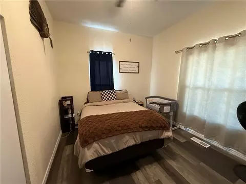 Bedroom - 413 W 1st St, Cameron, MO 64429 photo 1 of 5