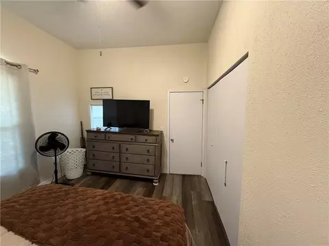 Bedroom - 413 W 1st St, Cameron, MO 64429 photo 3 of 5