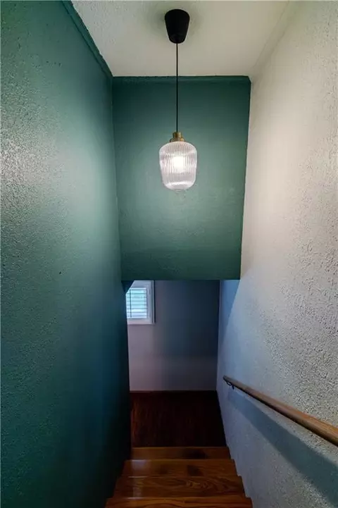 Entry Way - 1219 Mound Dr, Atchison, KS 66002 photo 3 of 3